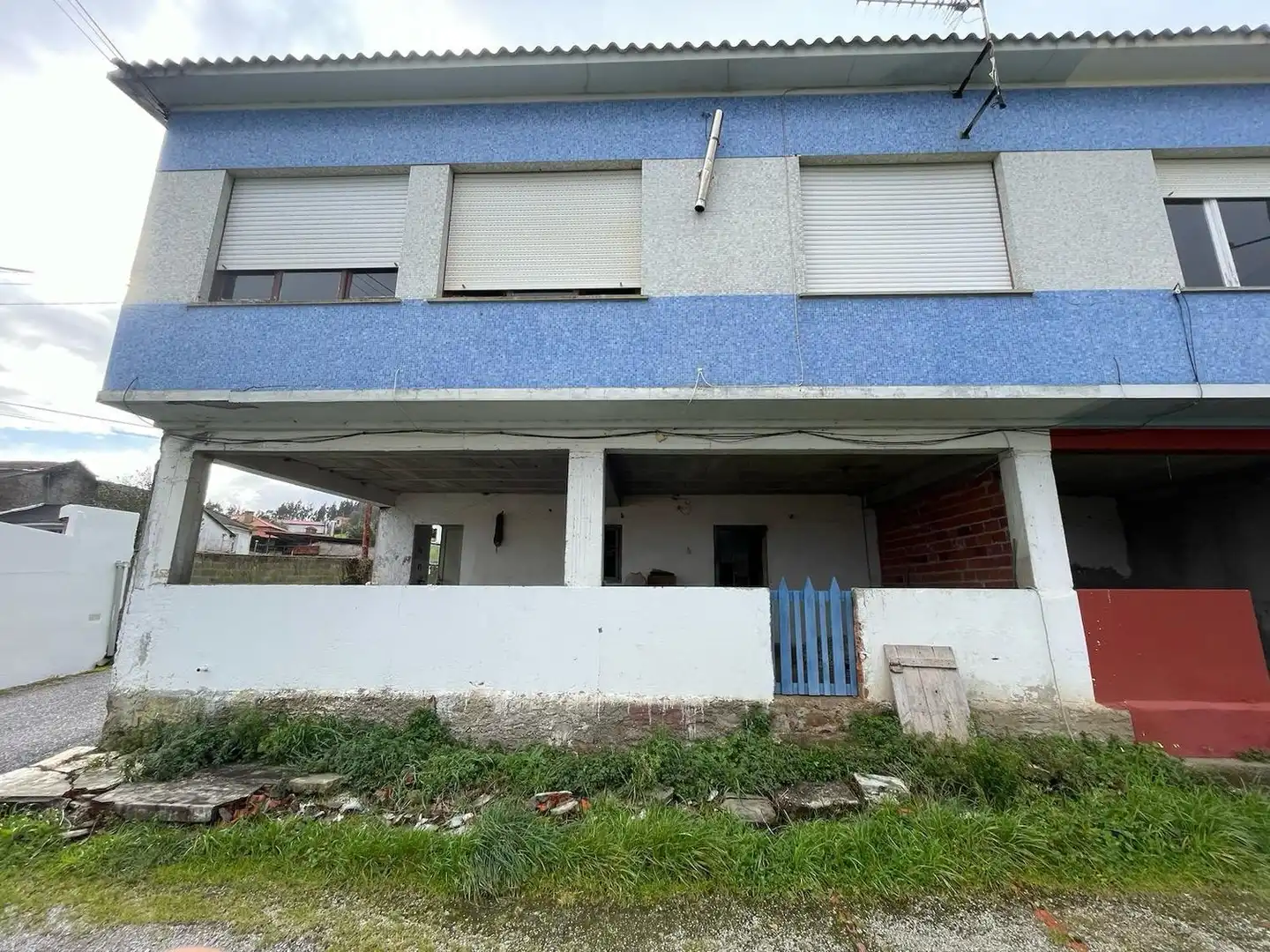 Detached house with garden for sale in Valon