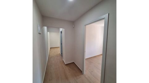 Foto 4 de Piso en venta en Calle Na Constanza Miquel, Marxalenes, Valencia Capital