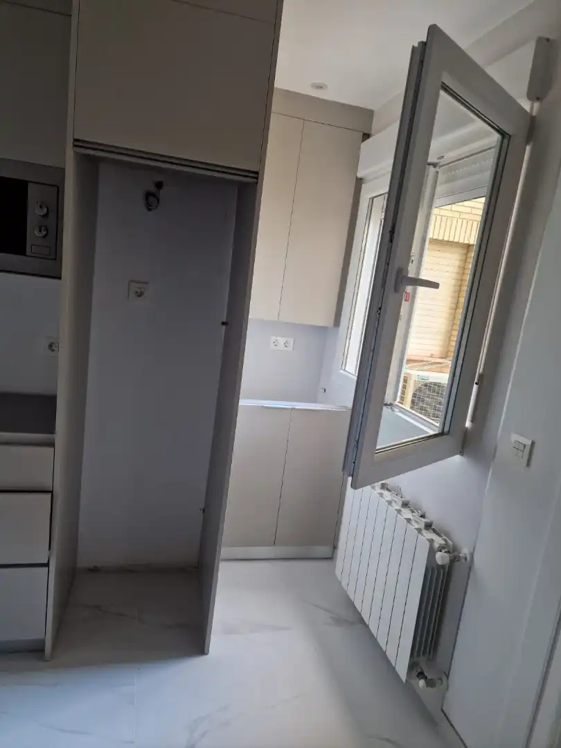 Balcony of Flat for rent in Granada  with Air Conditioner, Furnished and Microwave