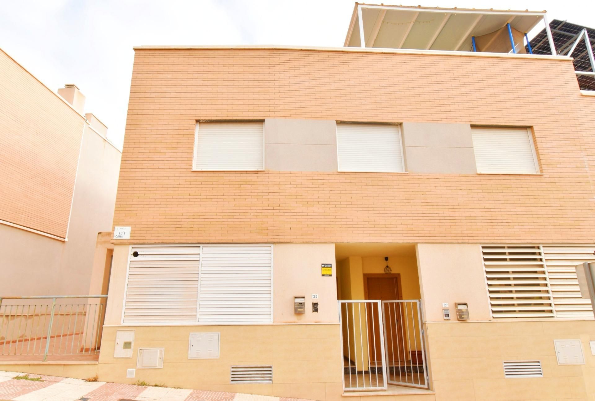 Exterior view of House or chalet for sale in Roquetas de Mar