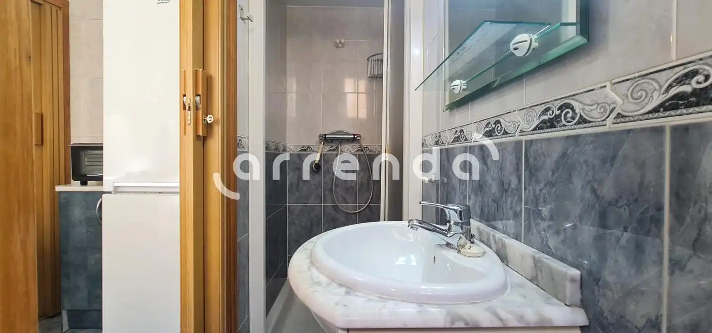 Baño de Piso de alquiler en Madrid