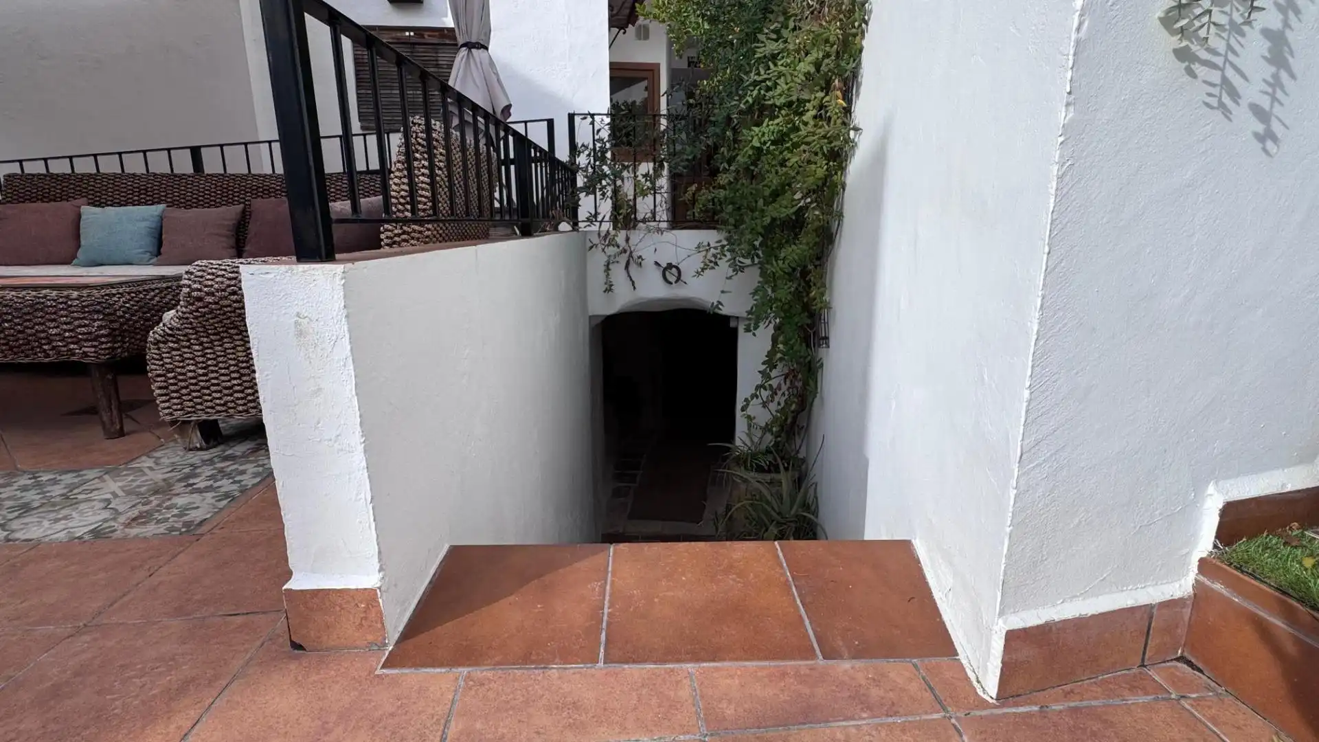 Houses for sale in Iznájar  with Air Conditioner, Heating and Terrace