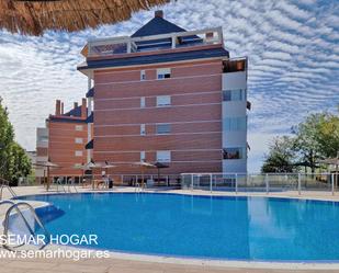 Piscina de Pis en venda en Rivas-Vaciamadrid amb Aire condicionat i Terrassa