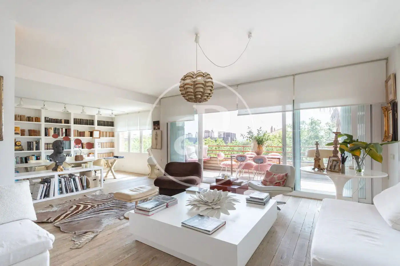 Living room of Flat for rent in  Barcelona Capital  with Air Conditioner, Heating and Private garden