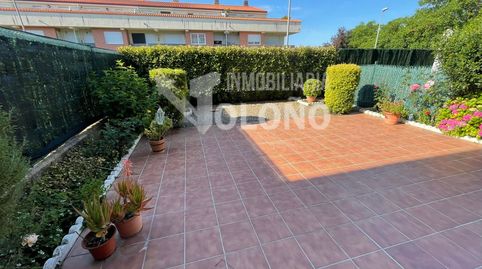Foto 2 de Apartament en venda a Calle Río Lavilla, 2, Castañares de Rioja, La Rioja