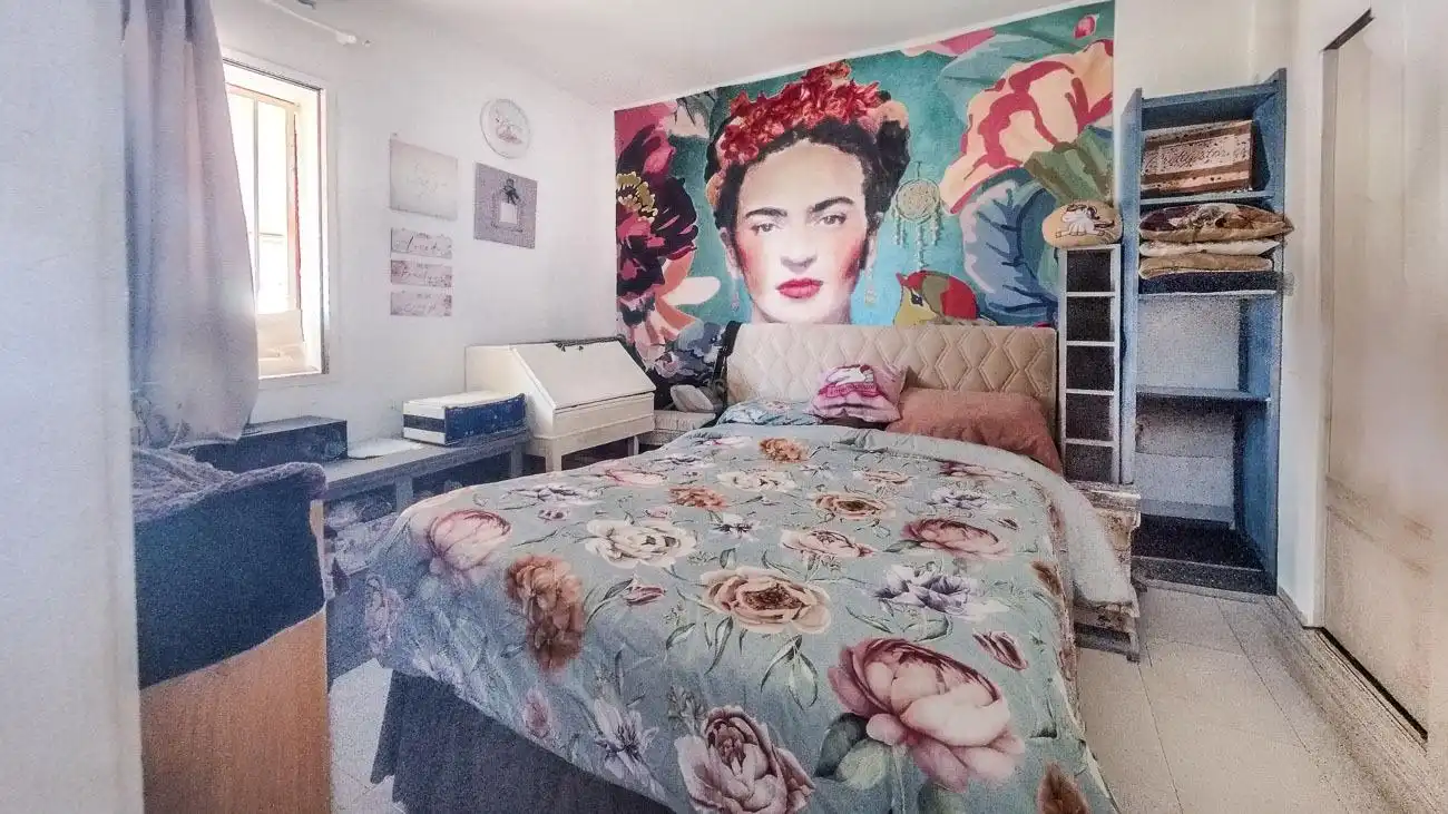Habitación de Apartamento en venta en La Nucia con Aire acondicionado, Balcón y Piscina comunitaria