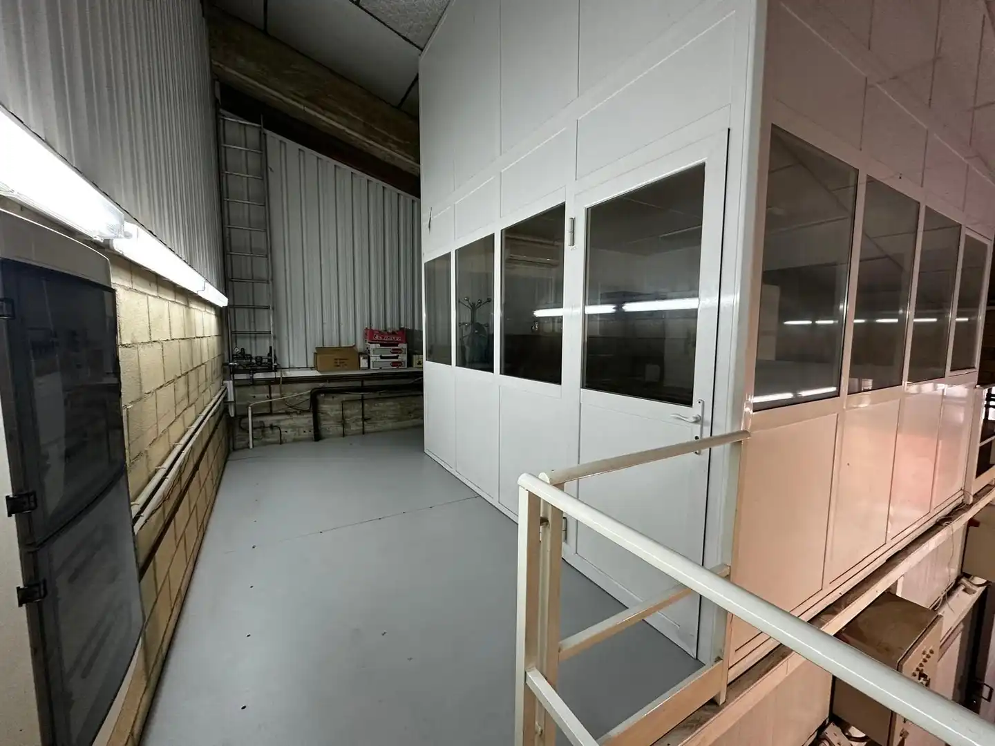 Nave industrial de alquiler en  Logroño