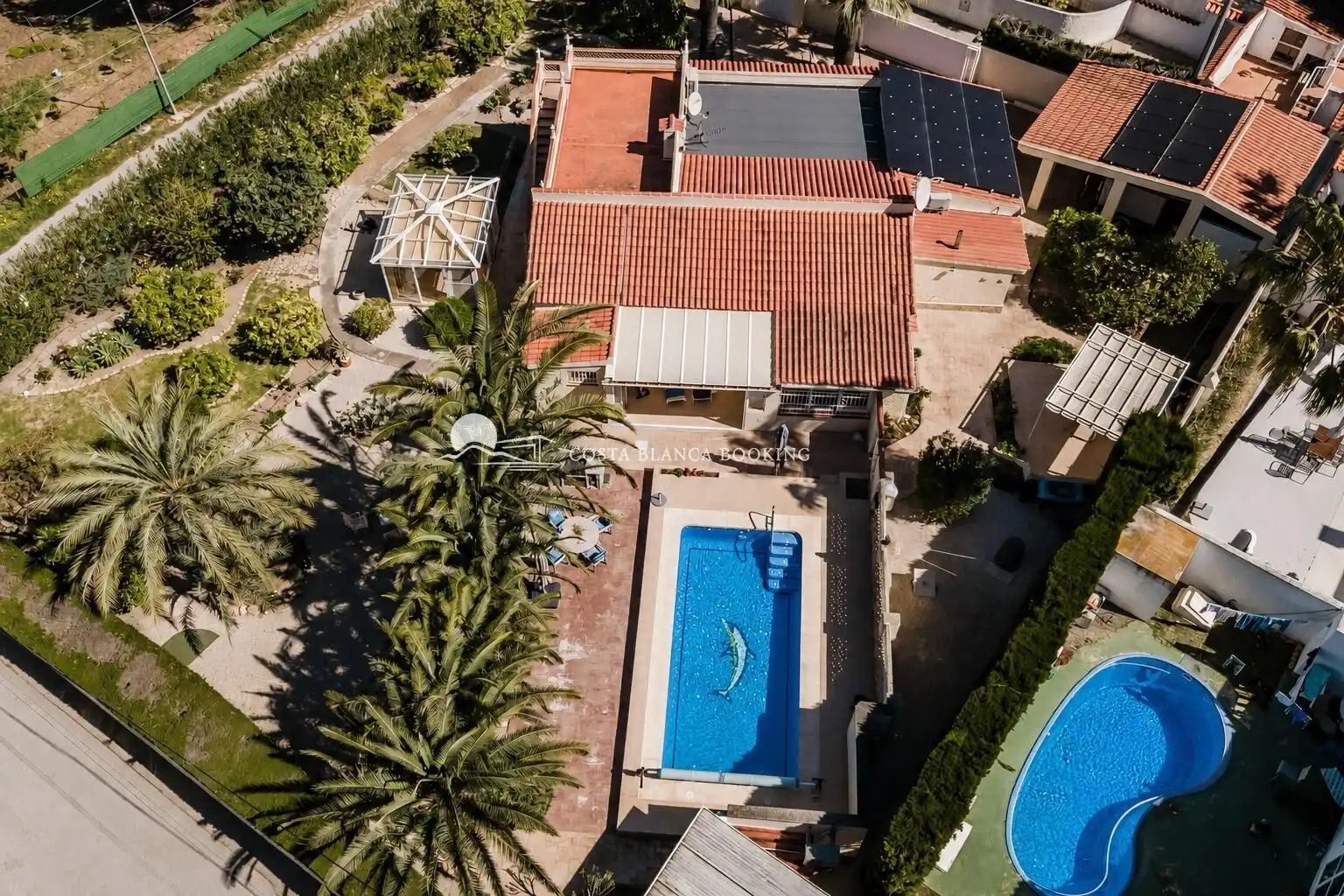 Piscina de Casa o xalet en venda en L'Alfàs del Pi amb Aire condicionat, Calefacció i Jardí privat