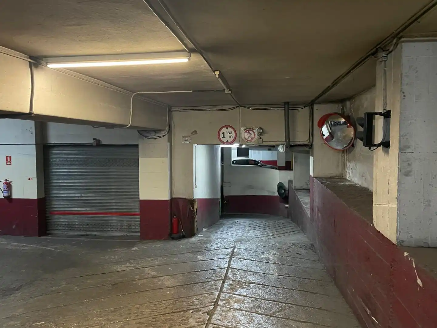 Parking de Garaje de alquiler en Donostia - San Sebastián  con Alarma