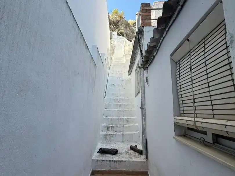 Vista exterior de Casa adosada en venta en Luque con Trastero y Balcón