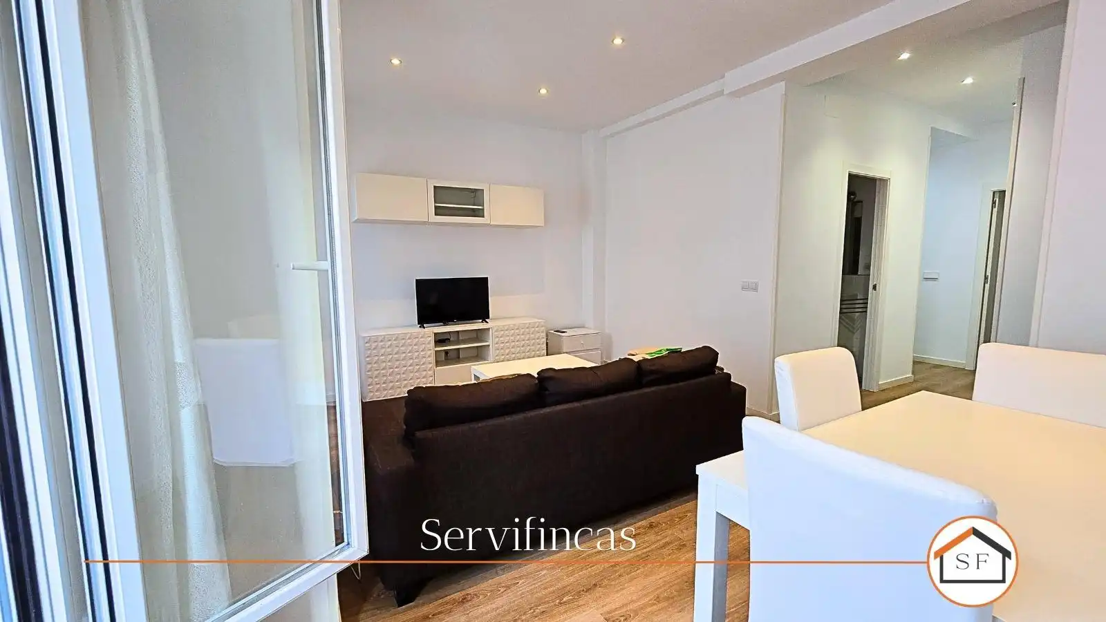 Living room of Flat for rent in Madrid  with Heating and Furnished