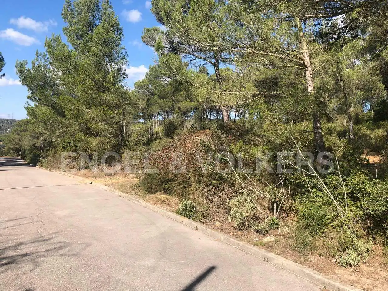 Wohnbaugrundstück zum Verkauf in Begues, imagen 5