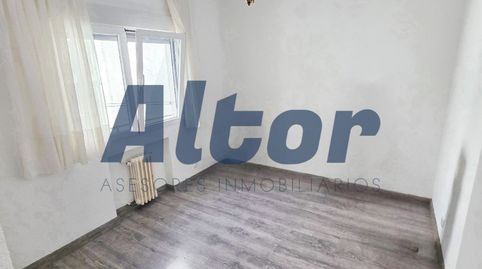 Foto 4 de Pis de lloguer a Alcalá, Pueblo Nuevo, Madrid Capital