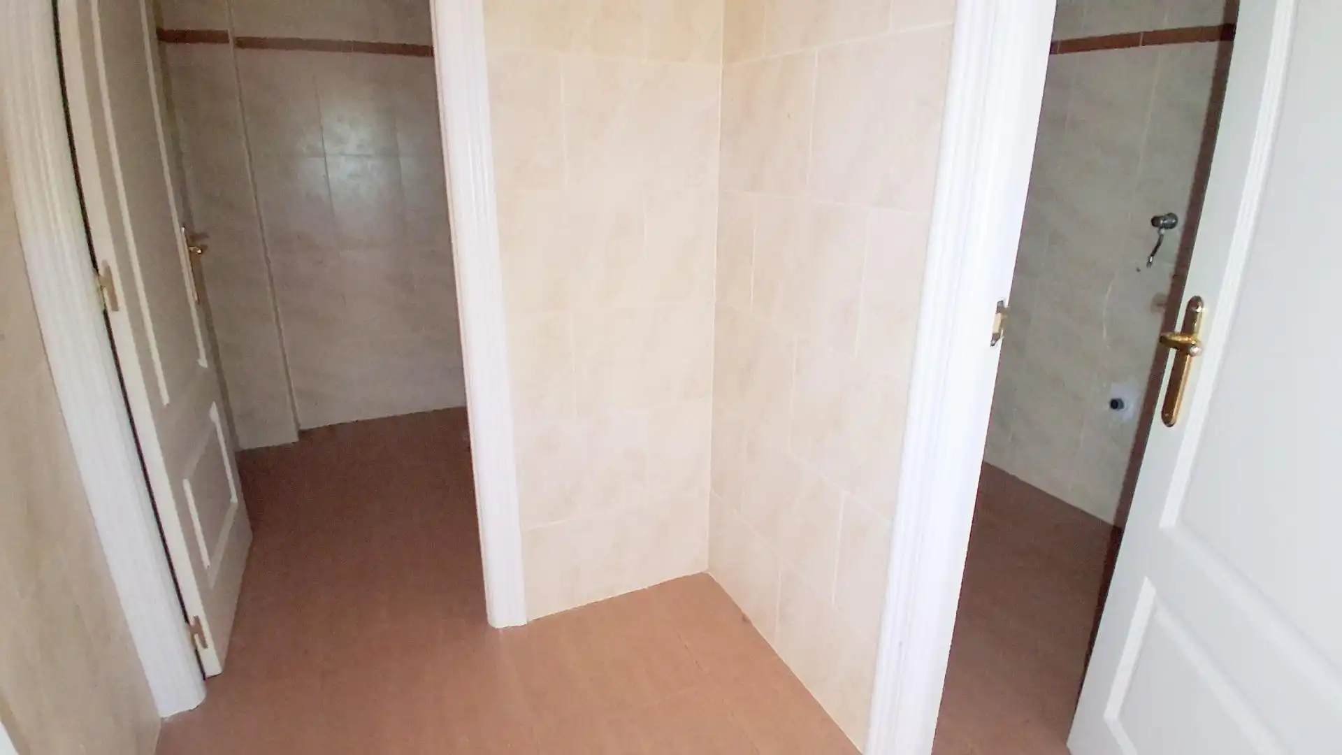 Bathroom of Commercial properties for sale in Vecinos