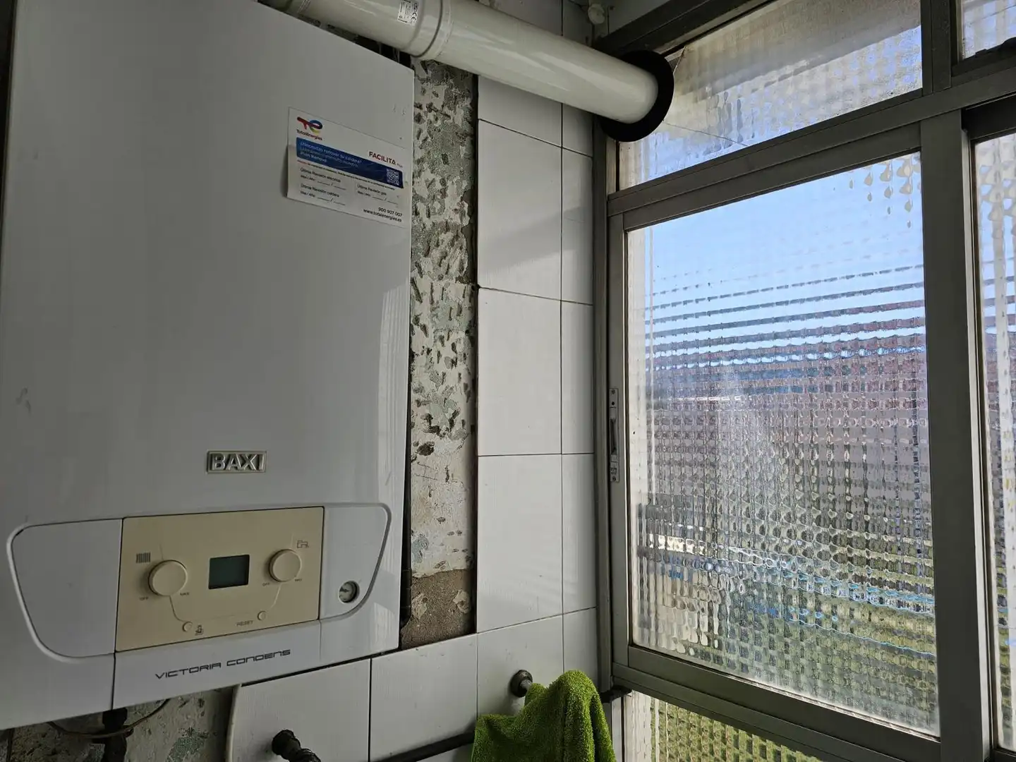 Kitchen of Flat for sale in Sant Andreu de la Barca  with Air Conditioner, Heating and Balcony