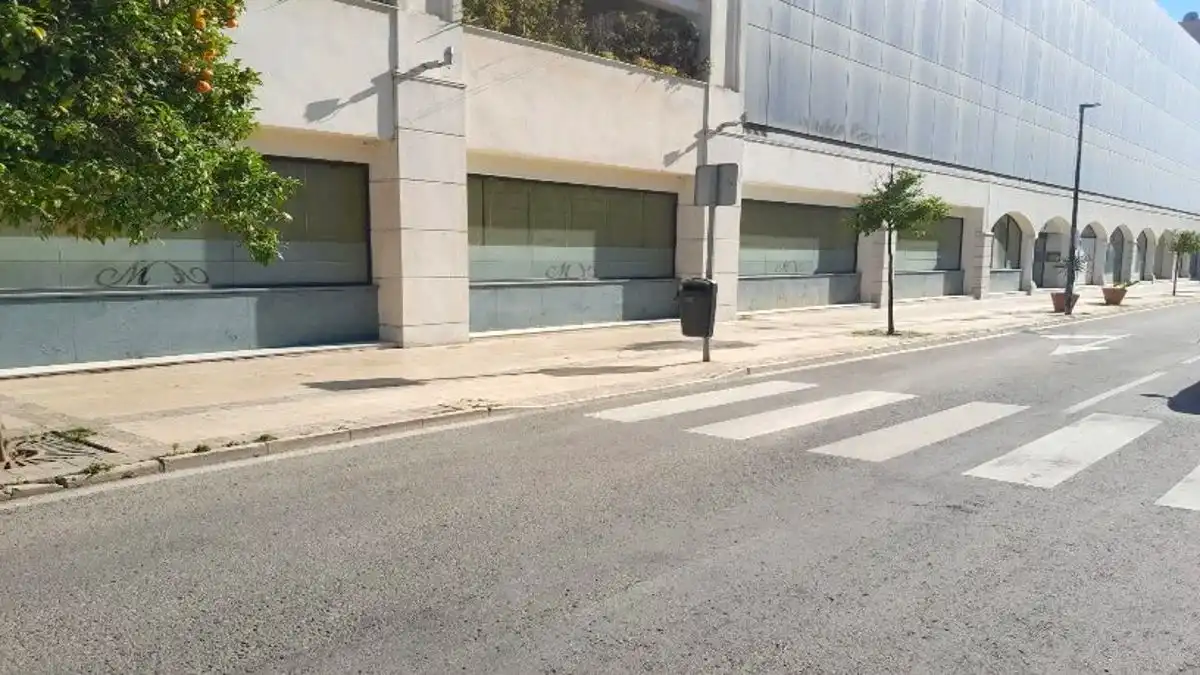 Außenansicht von Geschaftsraum zum Verkauf in Marbella