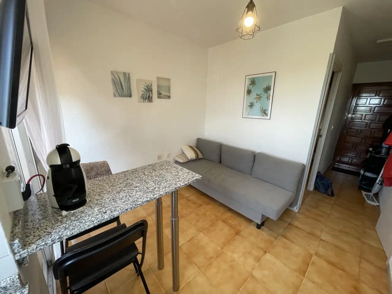 Sala d'estar de Pis en venda en Torrevieja amb Calefacció, Terrassa i Moblat