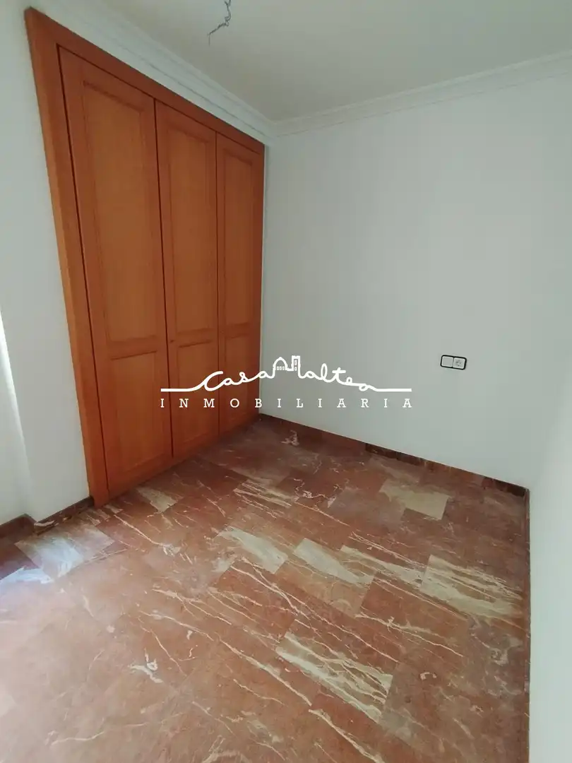Habitación de Piso en venta en Callosa d'en Sarrià con Terraza y Trastero