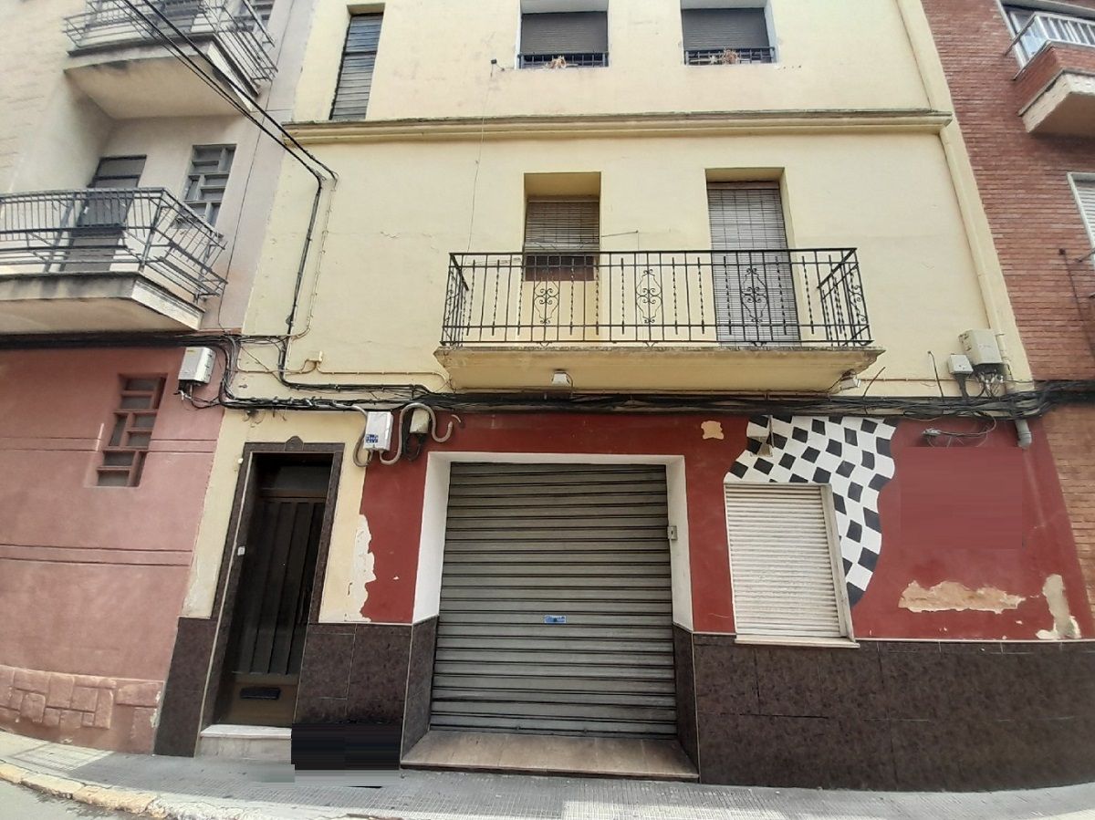 Vista exterior de Local en venda en Carcaixent
