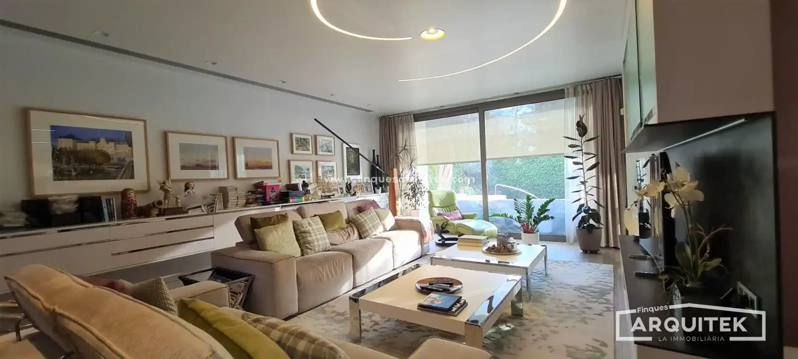 Sala d'estar de Casa o xalet en venda en Lleida amb Aire condicionat, Calefacció i Terrassa
