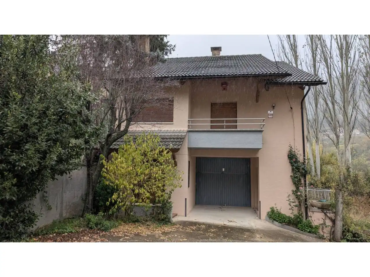 Vista exterior de Casa o xalet en venda en Fígols i Alinyà amb Calefacció, Jardí privat i Terrassa