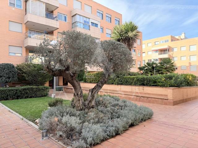 Piso en Venta en Calle Encina en Yebes - Valdeluz