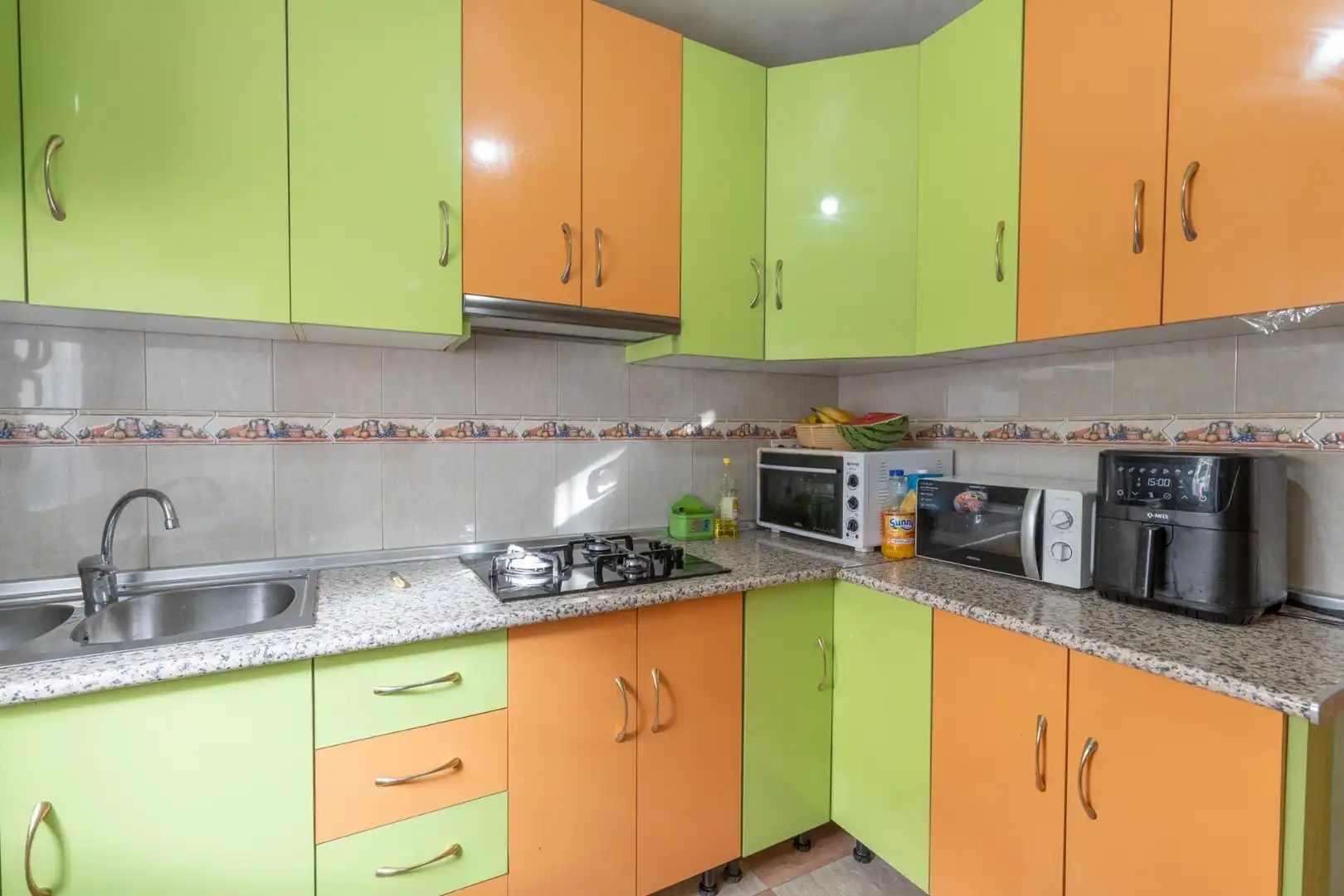 Cocina de Casa adosada en venta en Guadix con Aire acondicionado y Terraza