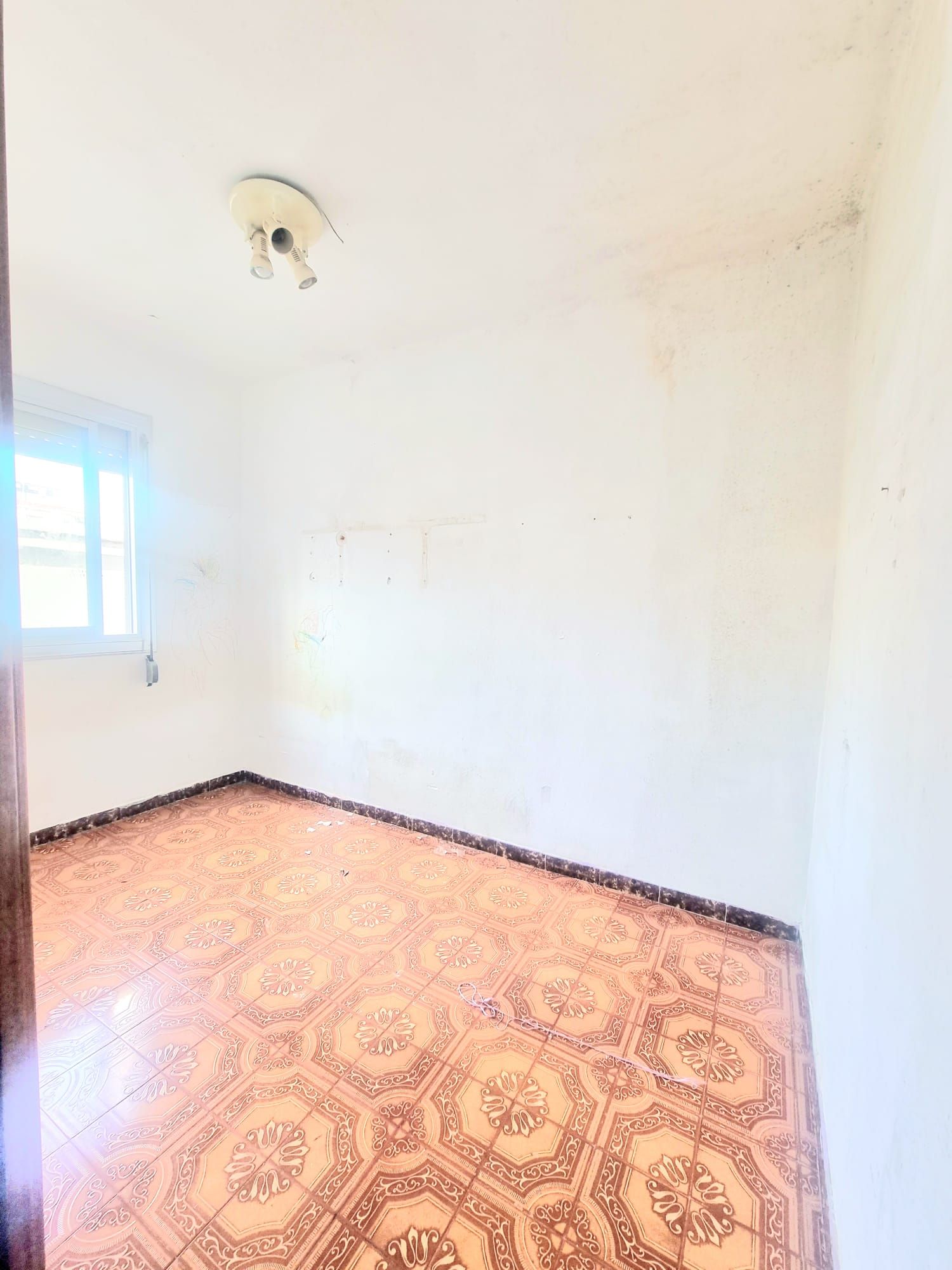 Flat for sale in L'Hospitalet de Llobregat