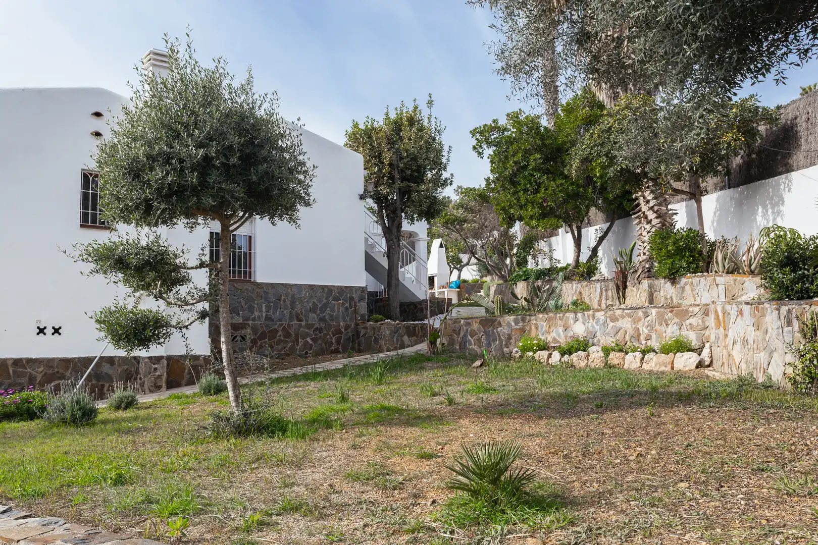 Jardí de Casa o xalet en venda en Cunit amb Aire condicionat, Calefacció i Jardí privat