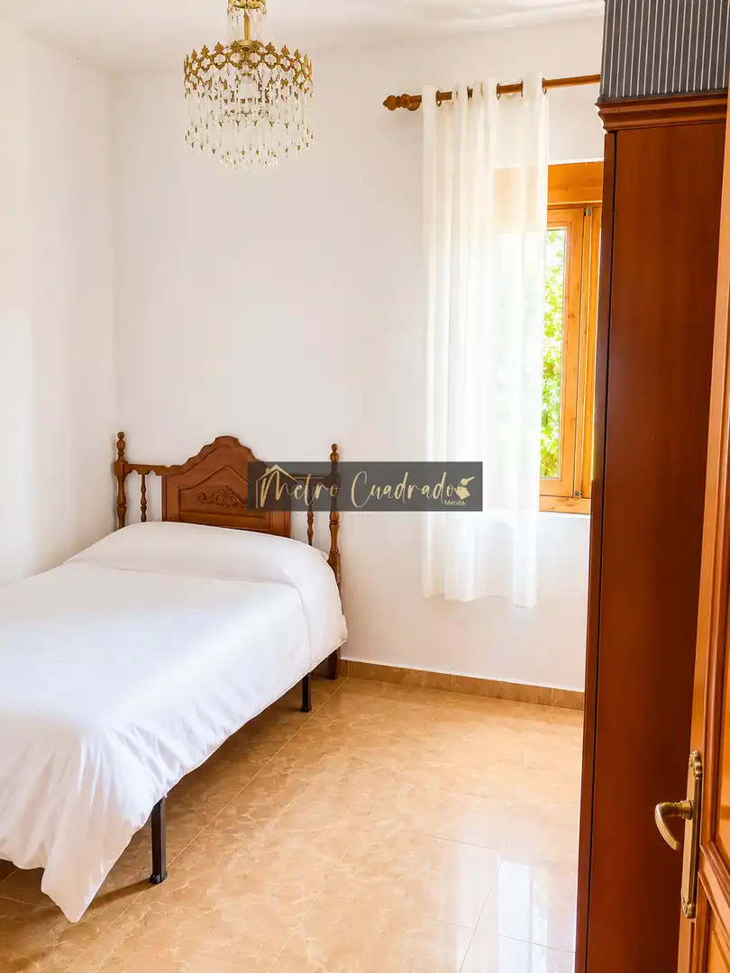 Habitación de Casa o chalet en venta en Alcuéscar con Aire acondicionado, Trastero y Piscina