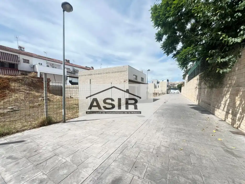 Wohnbaugrundstück zum Verkauf in Calle Joan Baptista Basset