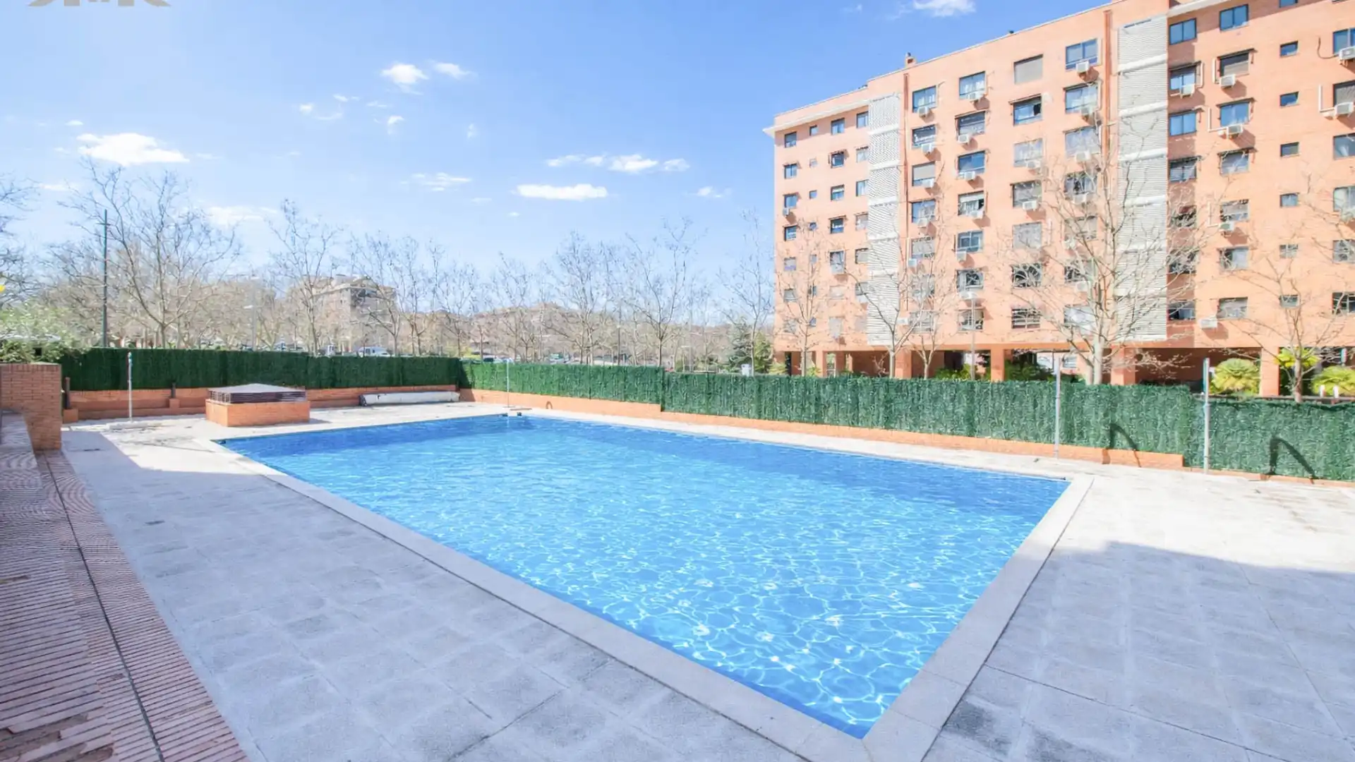 Piscina de Piso en venta en Tres Cantos con Aire acondicionado, Calefacción y Amueblado