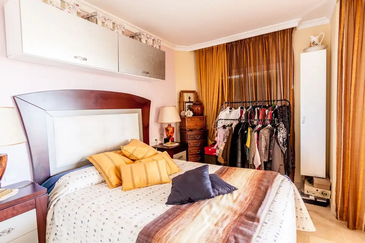 Bedroom of Flat for sale in Estepona  with Air Conditioner, Private garden and Terrace