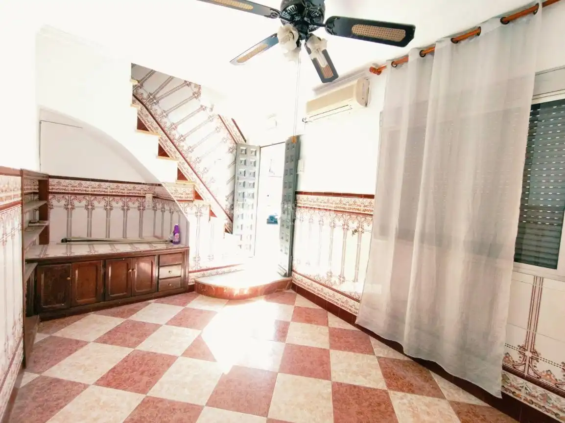 Piso en venta en Coria del Río