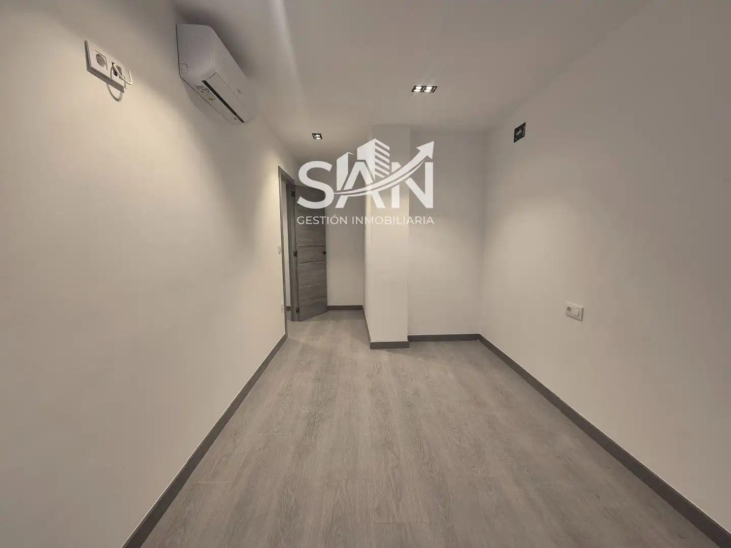 Duplex with lift for sale in Torrero-La Paz, imagen 19
