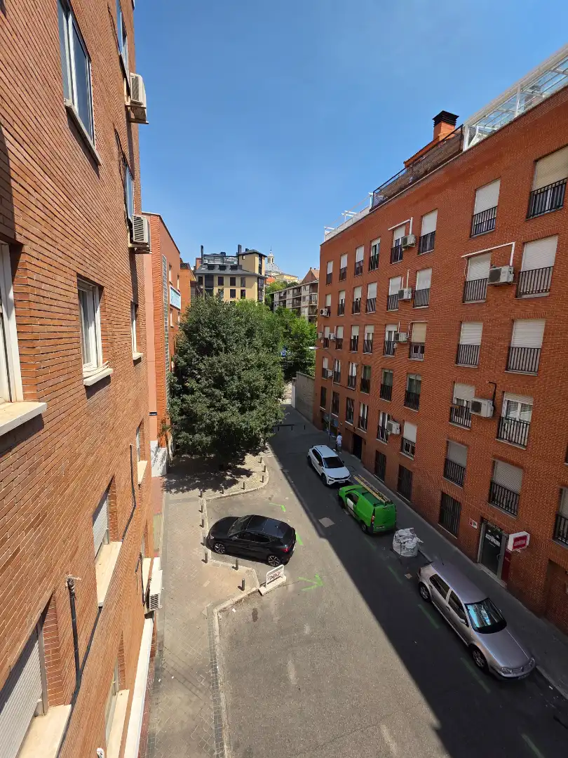 Vista exterior de Pis en venda en Madrid amb Aire condicionat, Calefacció i Parquet