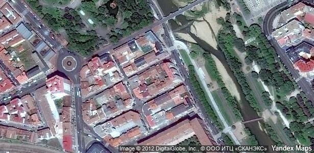 Vista exterior de Casa o xalet en venda en León Capital 