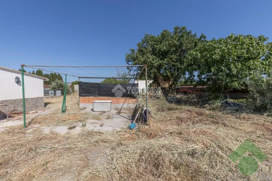 Country homes for sale in Albolote