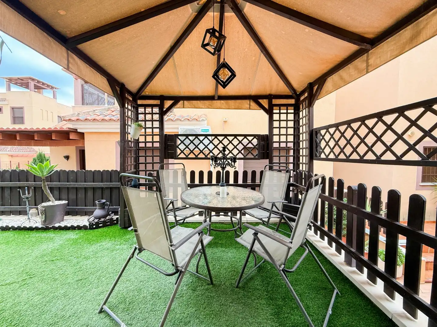 Apartament amb piscina en venda a Los Collados-Los Geraneos