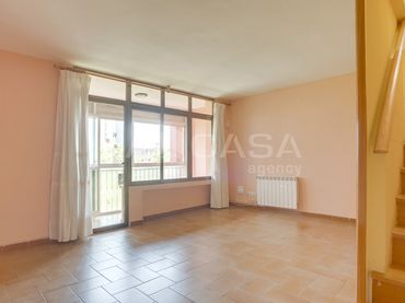 Dúplex con balcón en venta en Carrer de Guipúscoa