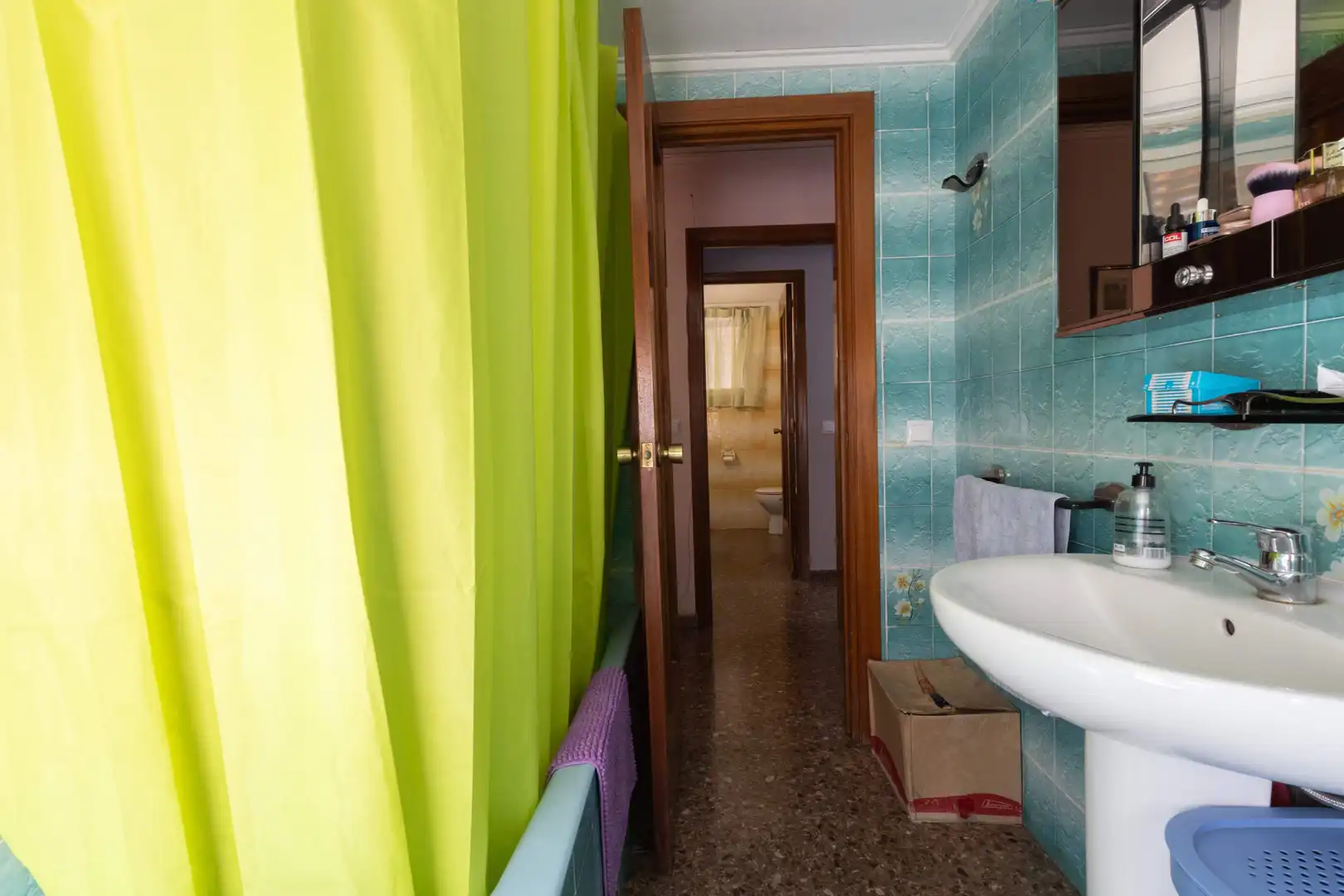 Badezimmer von Wohnung zum Verkauf in Gandia mit Balkon