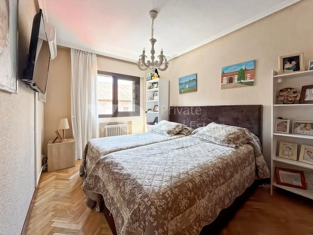 Habitación de Piso en venta en Alcobendas con Calefacción, Parquet y Terraza