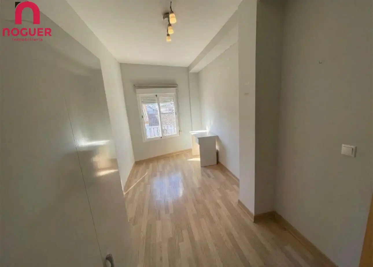 Bedroom of Flat for sale in Centro