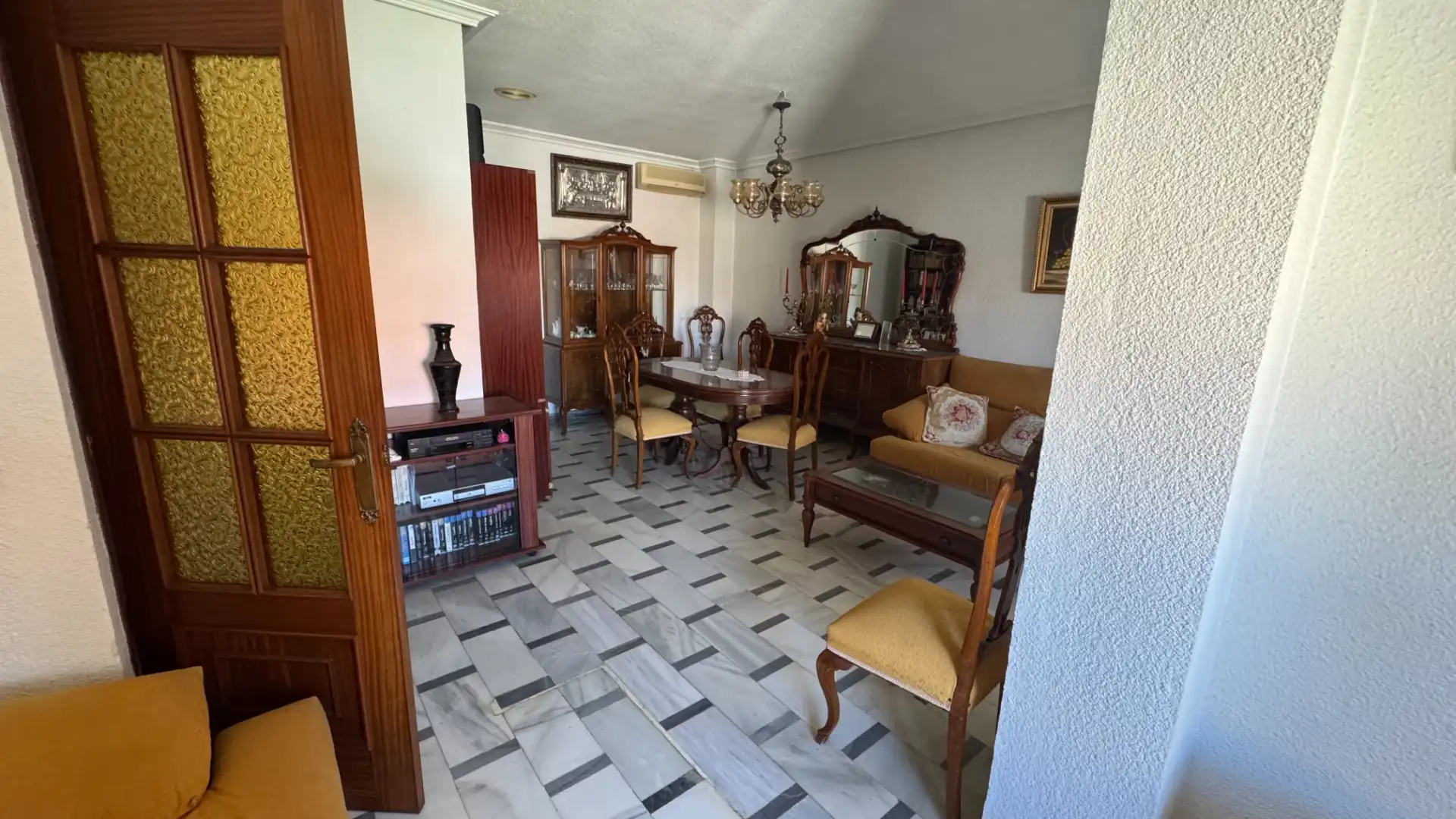 Piso en venta en Dolores con Amueblado, Horno y Lavadora