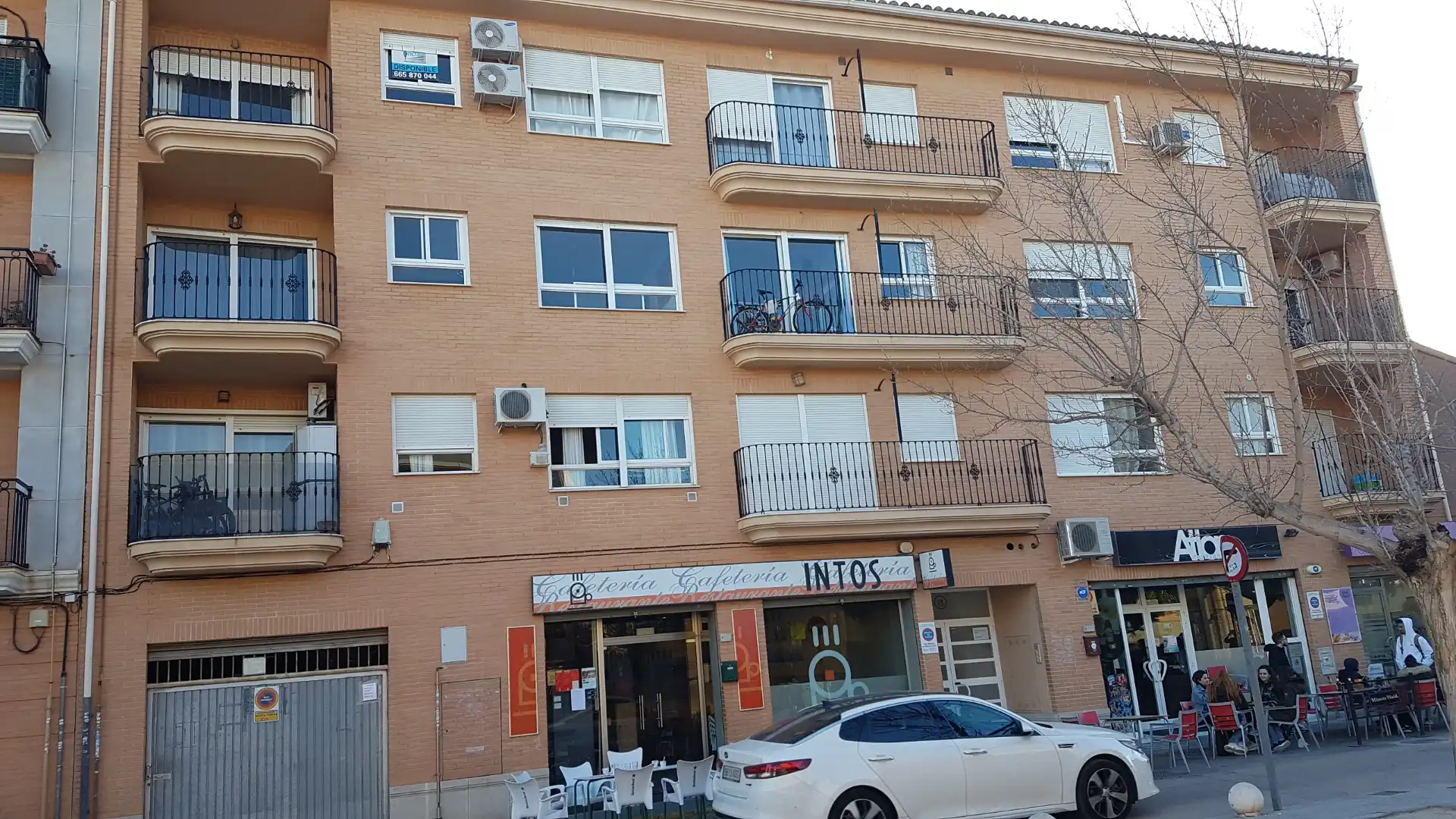 Exterior view of Flat for sale in Alfara del Patriarca  with Air Conditioner, Heating and Storage room