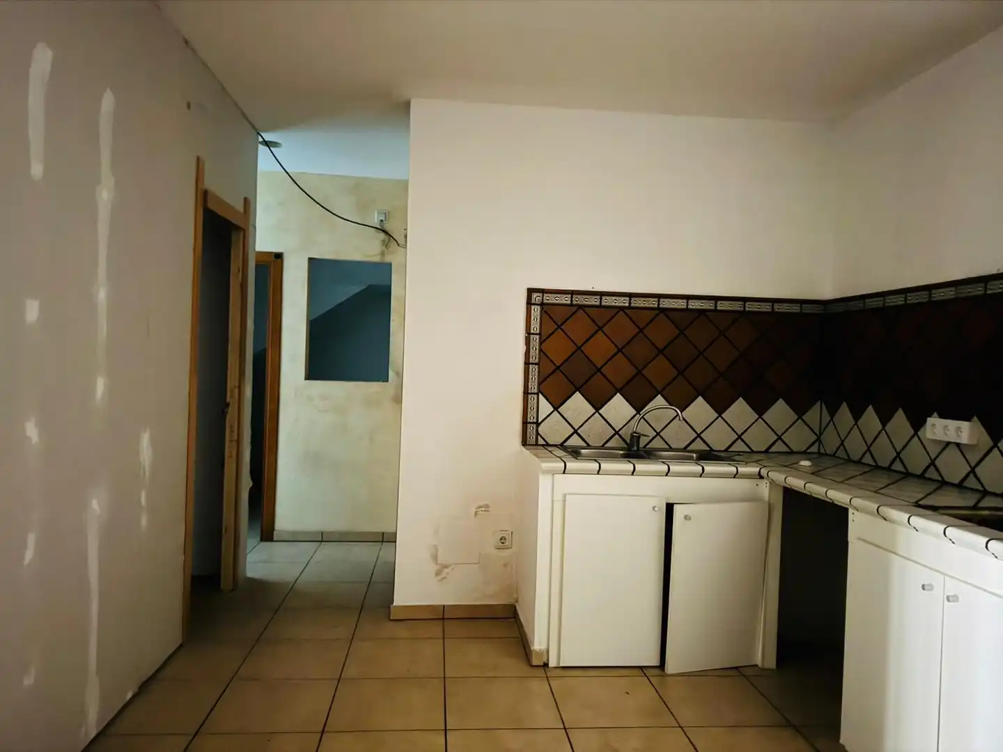 Cuina de Casa o xalet en venda en Maçanet de la Selva amb Jardí privat, Terrassa i Piscina
