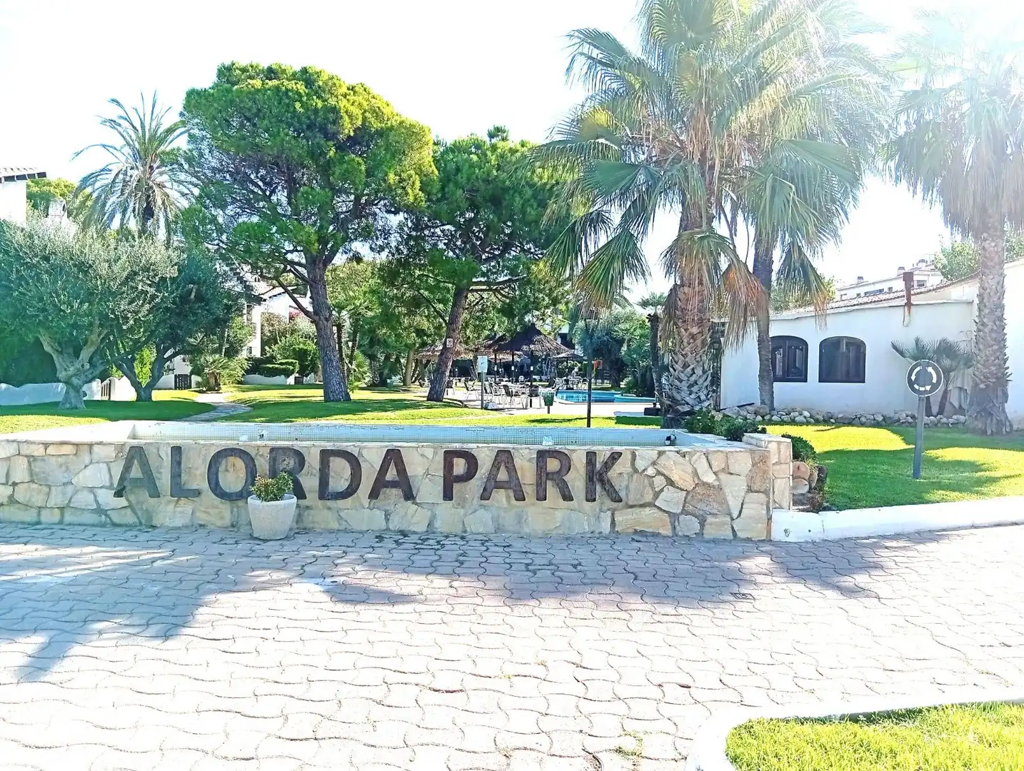 Terraced house with pool for sale in ALORA PARK, imagen 9
