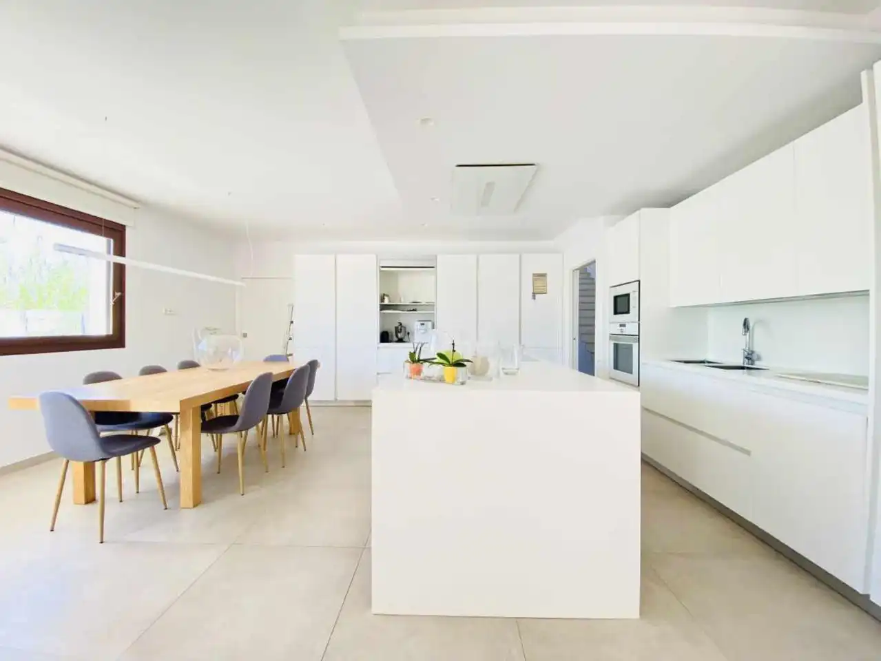 Cocina de Casa o chalet de alquiler en Santa Eulària des Riu con Aire acondicionado, Terraza y Piscina