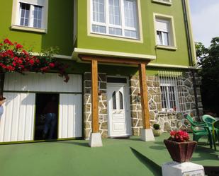 Vista exterior de Casa o xalet en venda en Santander amb Terrassa i Rentadora