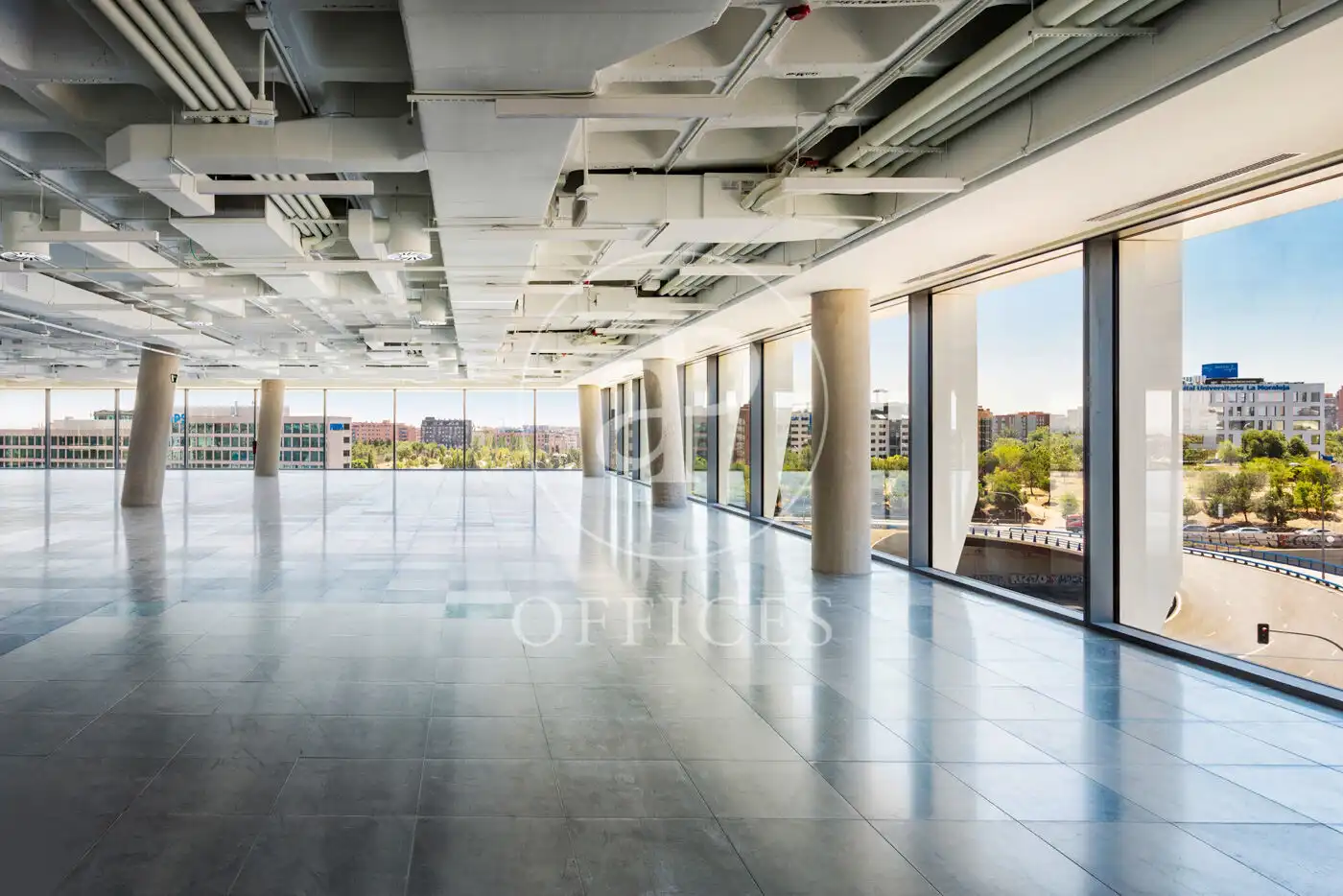 Office for rent in Madrid  with Air Conditioner
